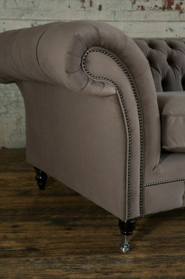 Luksusowa trzyosobowa sofa do salonu Tauper Chesterfield z 3-osobową kanapą