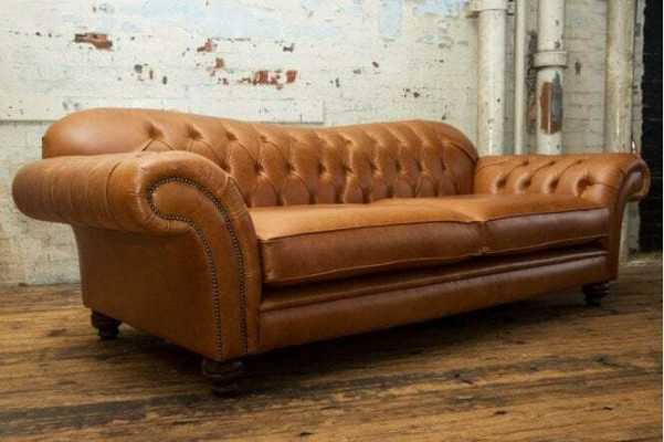 Luksusowa 3-osobowa kanapa do salonu Brown Chesterfield