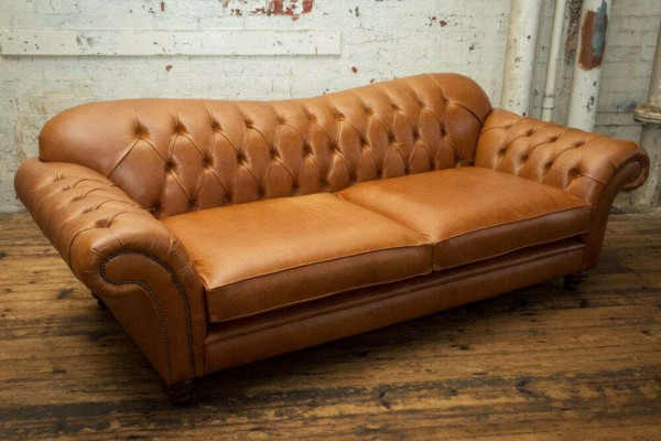 Luksusowa 3-osobowa kanapa do salonu Brown Chesterfield