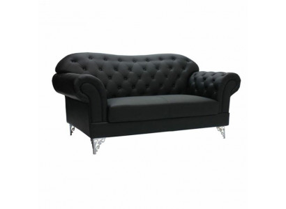 Czarna kanapa Chesterfield Nowoczesna trzyosobowa stylowa trzyosobowa kanapa
