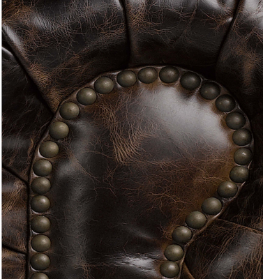 Nowoczesna, trzyosobowa, luksusowa sofa Chesterfield w kolorze czarnym