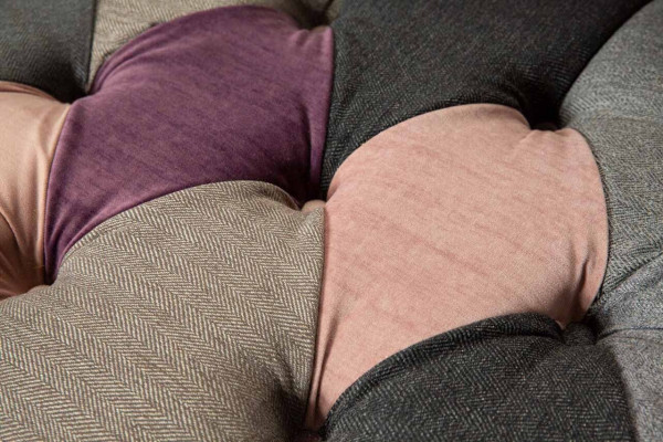 Chesterfield Fabric Sofa Podkładka Design 2 miejsce siedzące Włókienniczy Sofa Szara