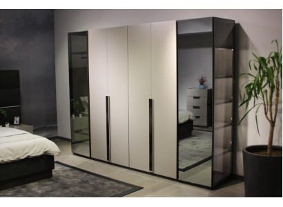 Szafa Designerska Szafa z Lustro Sypialnia Luxury Meble Drewno Nowość