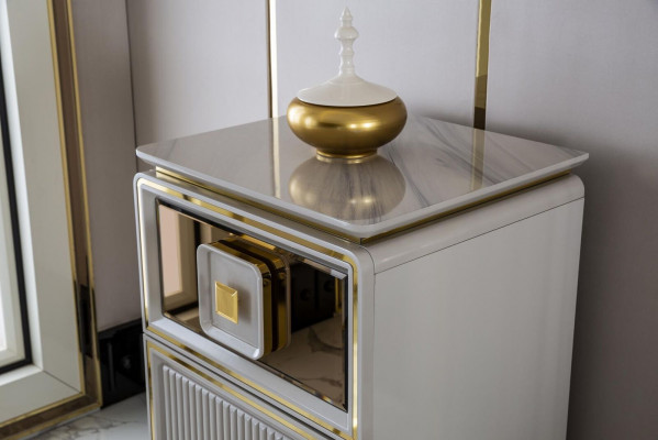 Kredens Biały Piękny Kredens Szafa Metalowy Design Nowoczesny Sypialnia Luksusowy Nowy