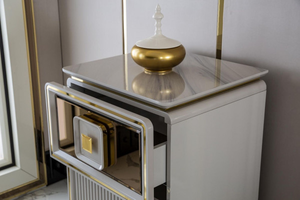 Kredens Biały Piękny Kredens Szafa Metalowy Design Nowoczesny Sypialnia Luksusowy Nowy