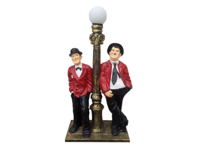 Statuetka dekoracyjna lampa rzeźba 110cm Statuetki rzeźby Charlie Chaplin źródło nowego