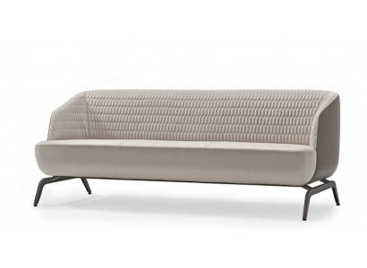 Biała kanapa tapicerowana, designerska sofa do salonu, 3-osobowa sofa tekstylna