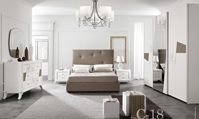 Stylowa designerska komoda z naturalnego drewna włoskiego producenta mebli