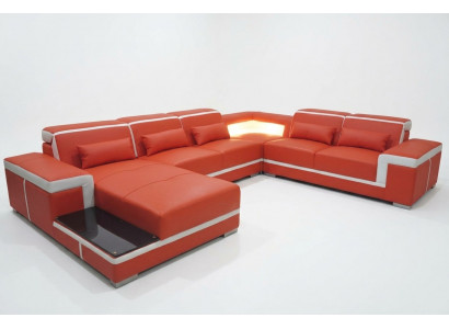 Wygodna skórzana sofa XXL z innowacyjną ergonomią i oświetleniem LED