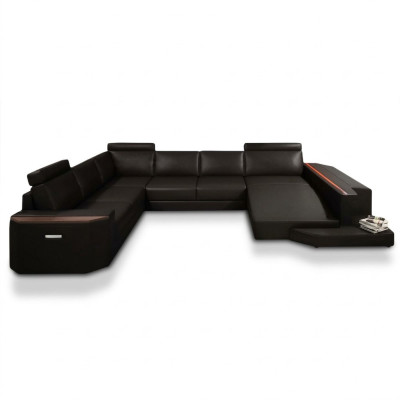 Elegancka tapicerowana sofa w kształcie litery U. Nowoczesny design do stylowych pomieszczeń mieszkalnych