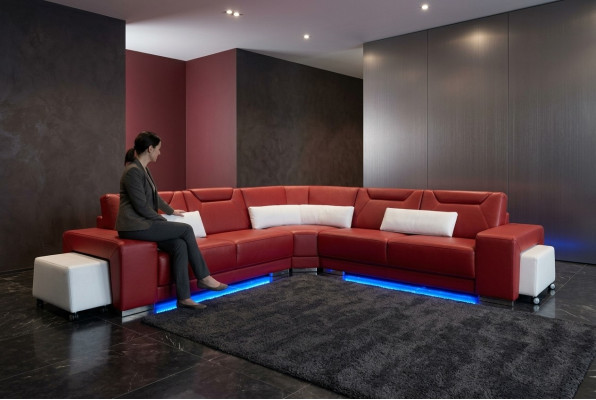 Skórzana sofa z USB Żywy krajobraz Narożnikowa kanapa Narożnik Ustaw Design Modern Sofa F3011B