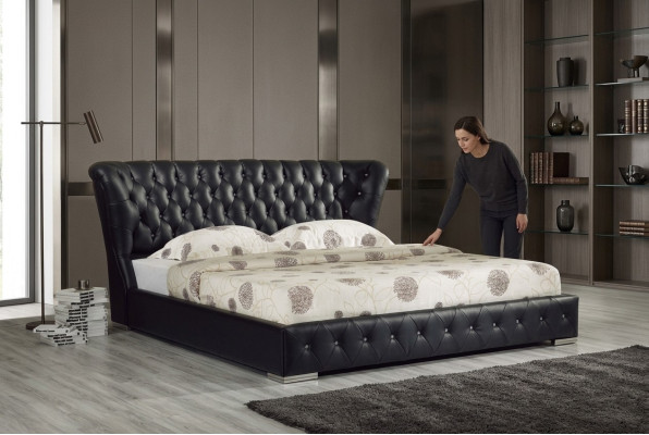 Designerskie łóżko skrzyniowe Łóżko tapicerowane Łóżko hotelowe Łóżko hotelowe Chesterfield