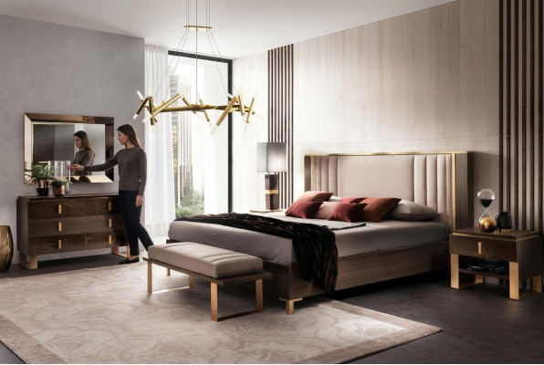 Luksusowe Zestawy Sypialnia Łóżko 2x Stolik nocny Classic Design łóżka Meble 3szt