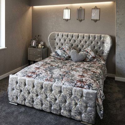 Chesterfield Design Aksamit Łóżko Luxury Włókienniczy łóżko Sypialnia Podwójne 200x200cm