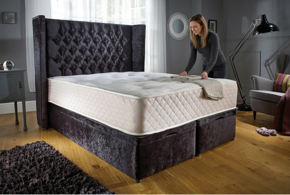 Chesterfield Designer Łóżko Sypialnia Włókienniczy Skóra Podkładka Aksamit 160x200 Nowość