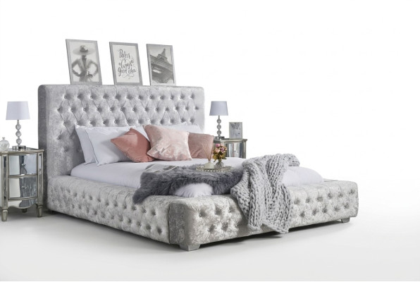 Szare łóżko Chesterfield z głóżko za nagłówek projektanta Podwójne łóżko