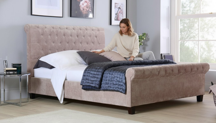 Chesterfield Design Aksamit Łóżko Luxury Włókienniczy łóżko Sypialnia Podwójne 160x200cm