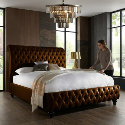 Designerskie brązowe Chesterfield Łóżko tapicerowane luksusowe Sypialnia Podwójne łóżko