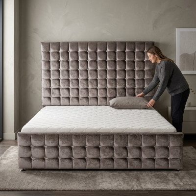 Luksusowa Sypialnia Łóżko Podkładka Design Luksusowe Dwuosobowe Łóżko Hotelowe Chesterfield