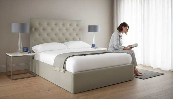 Łóżko Chesterfield, luksusowe łóżko tapicerowane, podwójne łóżko sypialniane, łóżko designerskie, nowe łóżka.
