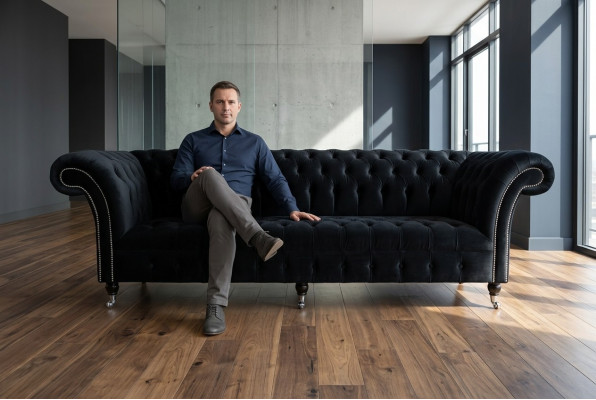 Czarna nowoczesna czteroosobowa luksusowa 4-miejscowa sofa do salonu