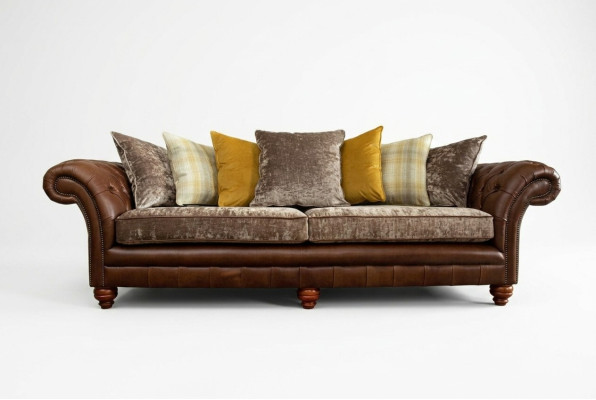 Klasyczna Sofa Chesterfield 4 miejsce do siedzenia Sofy Kanapy Skóra Brown Design Podkładka
