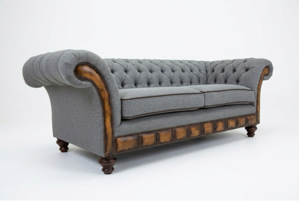 Szaro-brązowa designerska kanapa Chesterfield do salonu 3-miejsce siedzące Sofa