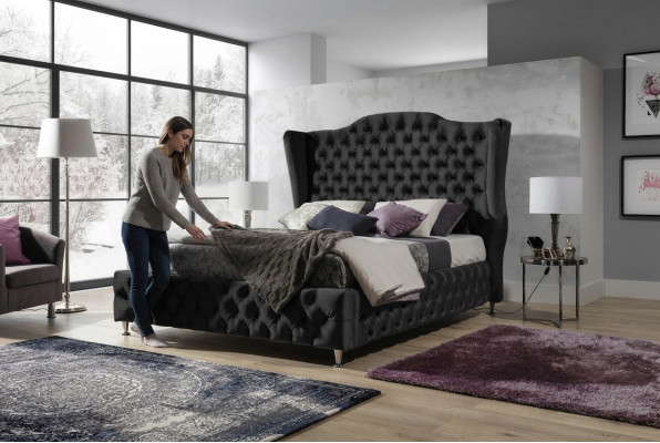 Czarne łóżko Chesterfield Podkładka Podwójne łóżko Luxury Sypialnia Design bed