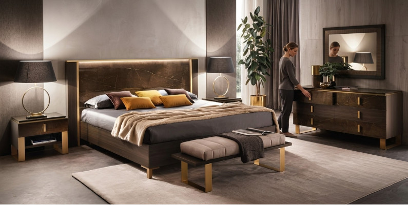Sypialnia Zestaw Łóżko Szafki nocne Stołek łóżka Design Italian Meble 4 szt