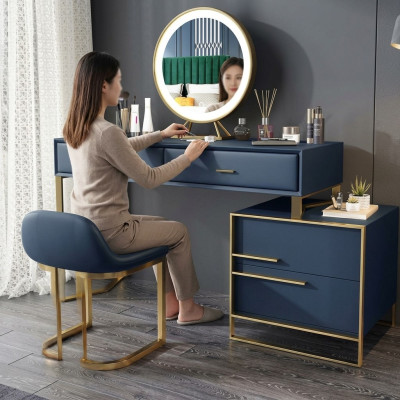 Konsole Tabela Design Meble stoły Kredens Medusa Luksusowy Salon