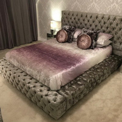Chesterfield Podwójne łóżko Meble 180x200 Podkładka włókiennicza łóżka Luxury Design Rama