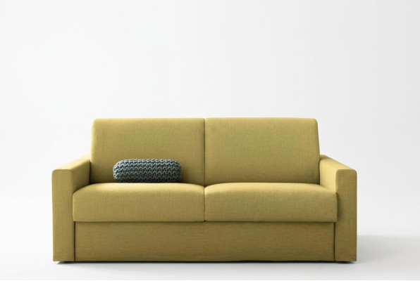 Dwuosobowa designerska sofa 2 miejsce do siedzenia Sofa materiałowa żółta rozkładana Włoskie Meble