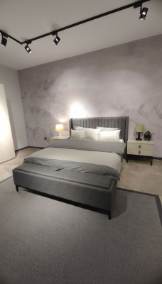 Luksusowy Zestaw Sypialnia Designerskie Podwójne łóżko Eleganckie 2x Szafki nocne