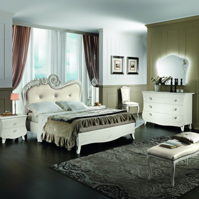 Łóżko klasyczne Luksusowe łóżko Chesterfield Meble Sypialnia Baroque Hotel Materiał