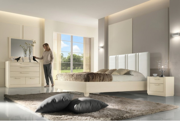 Łóżka podwójne Nowoczesna rama łóżka Łóżko Drewno Podkładka Design Hotel Double