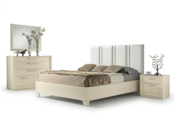 Ustawić Zestaw Sypialnia Łóżko Stolik nocny Kredens Lustro Luxury Drewno Design 5-częściowy