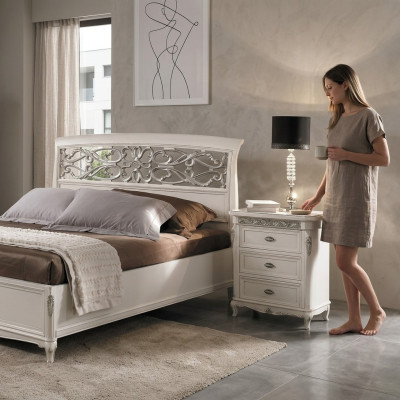 Stolik nocny z 3 szufladami szafka drewniana Meble Design Vaccari cav giovanni Nowość