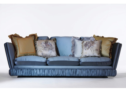Klasyczna sofa trzyosobowa Kolor niebieski salon Włókienniczy sofa klasyczna