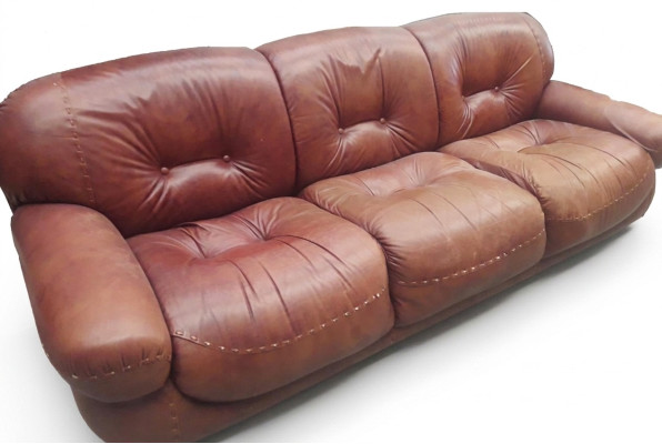 Sofa trzyosobowa Chesterfield klasyczna Żywy krajobraz sofa tekstylna 3 Siedziba Couch