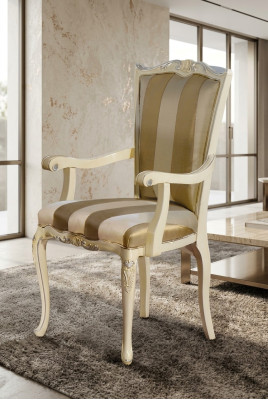 Krzesło Classic Design 1 miejsce do siedzenia Fotel Drewno Krzesła Włoskie Meble Nowe