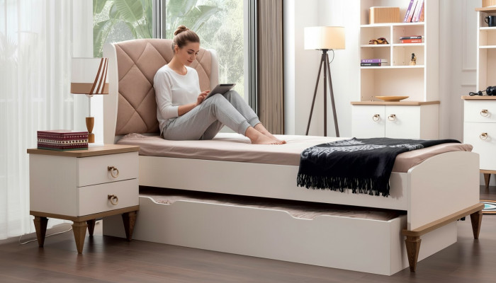 żłobek Zestaw Beżowe łóżko składane Stolik nocny Jungzimmer Design Modern New 2-częściowy.