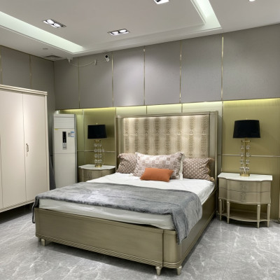Łóżko Podkładka Design Luksusowe łóżko podwójne Sypialnia Drewno Crocco Style Design Nowość