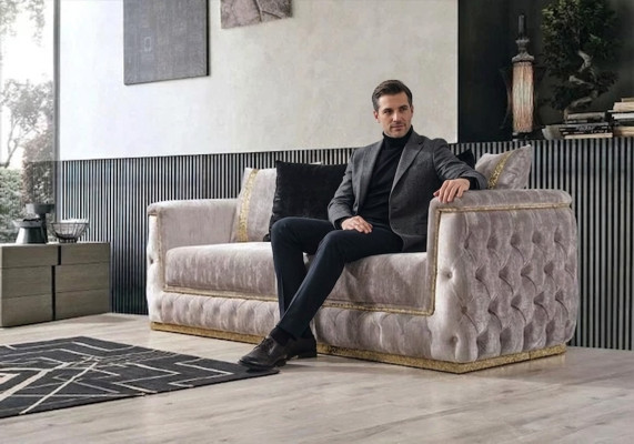 Luksusowa trzyosobowa sofa 3 miejsce do siedzenia Sofy Siedziba Design Couch Meble New Beige