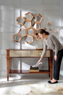 Stół konsolowy Sypialnia konsola Tabela Drewno Luxury Classic Kredens Brown Nowość