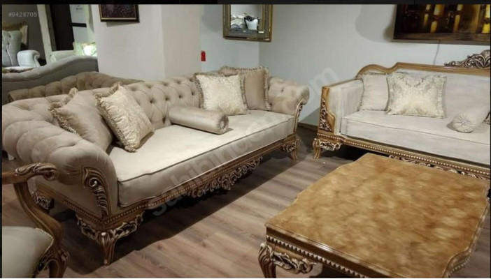 Designerska sofa 3-osobowa z lekkiego pokrowca + stolik kawowy Nowy model do salonu