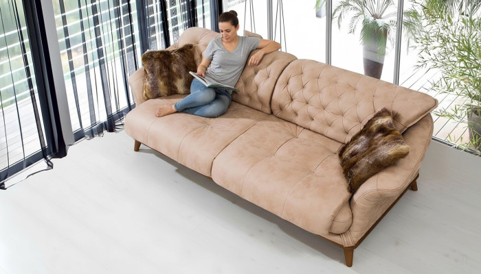 Brązowa Kanapa Sofa Sofa do Salonu Podkładka Meble Trzyosobowa 221cm