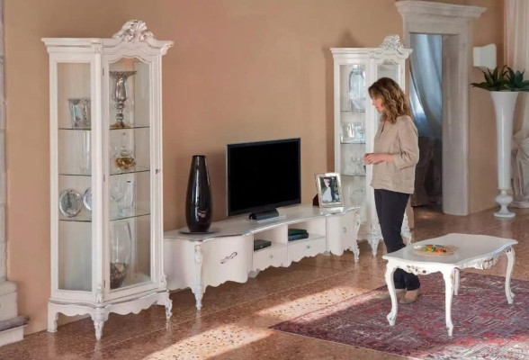 Biały salon Jednostka ścienna Luksusowe meble stojak TV 2x witryna stolik kawowy