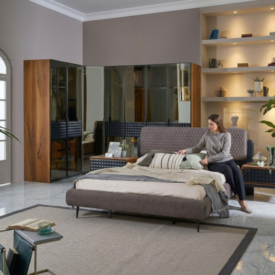 Łóżko Design Sypialnia Podwójne łóżko Rama łóżka Brown Drewno zestaw 4 sztuki