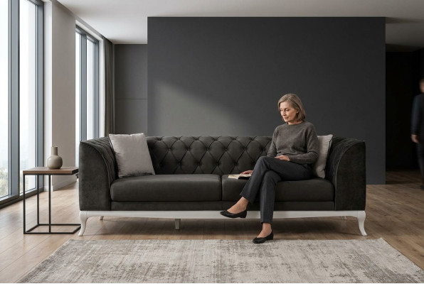 Pokój dzienny Trzyosobowa kanapa Chesterfield Sofa 3 miejsce do siedzenia Czarny materiał Sofa materiałowa