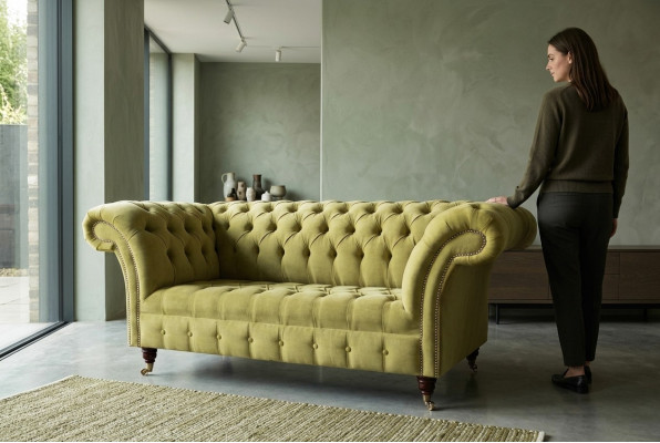 Sofa dwuosobowa luksusowa 2 miejsce do siedzenia w salonie jasnozielona Chesterfield Materiał Nowa